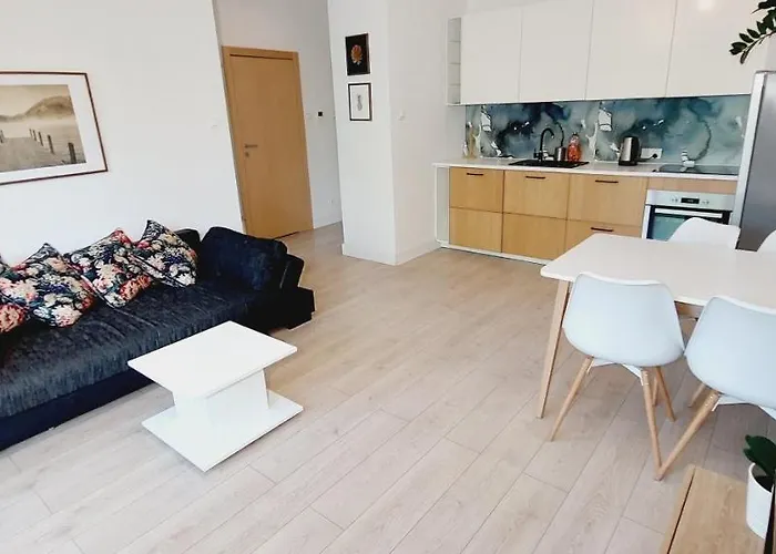 Central Baltica 1 & Parking * Gdańsk